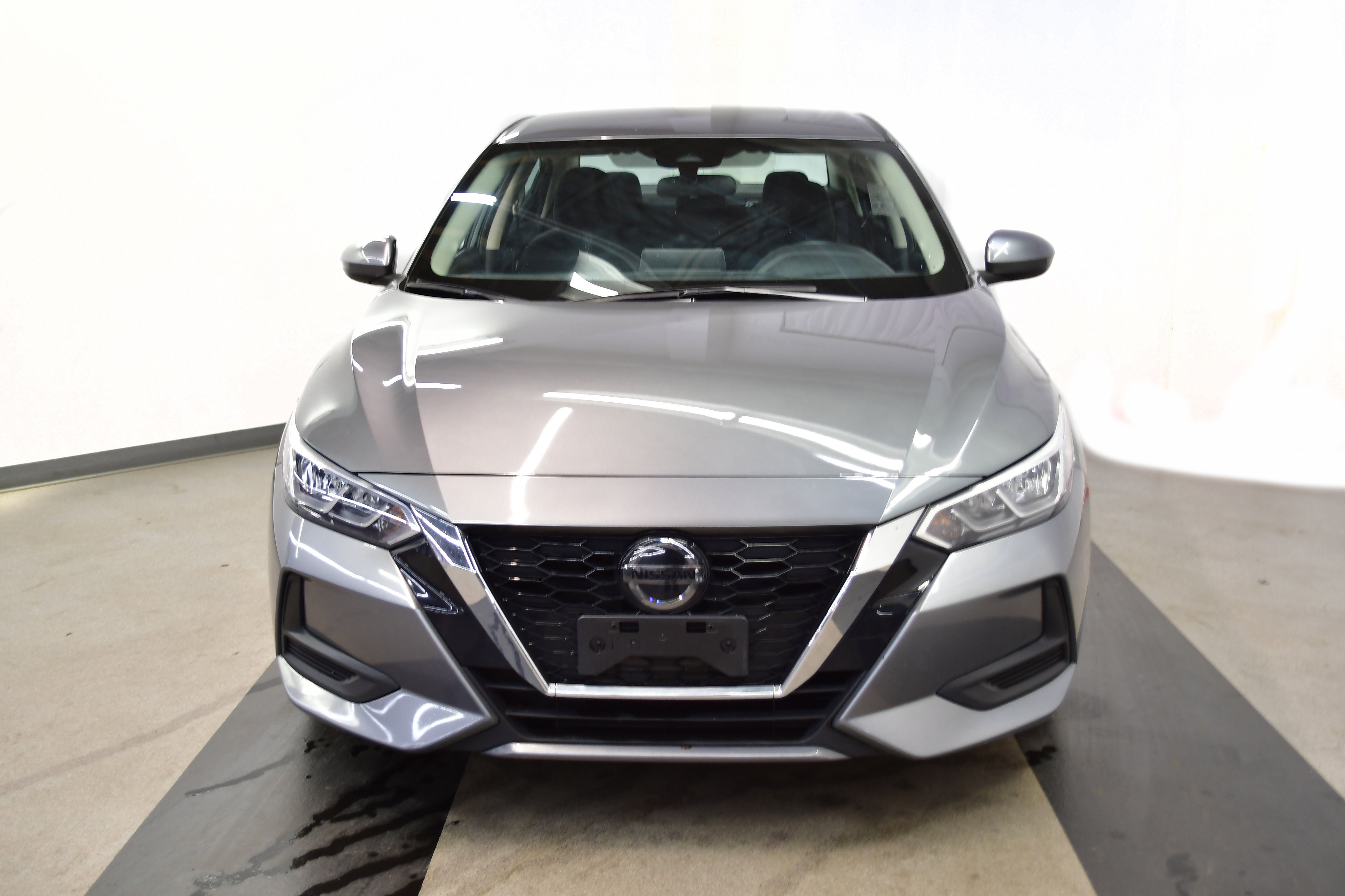 Used 2023 Nissan Sentra SV image 5