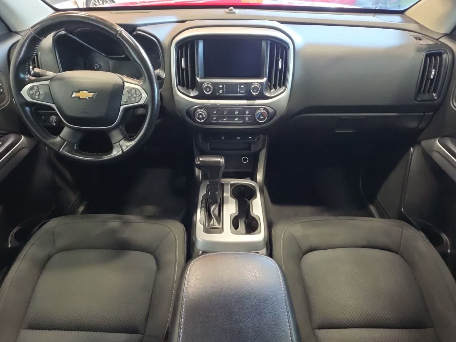 Used 2019 Chevrolet Colorado LT w/ Colorado RST Special Edition AWD/4WD image 31
