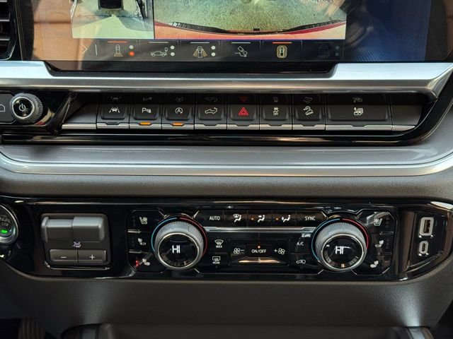 Used 2025 Chevrolet Silverado 1500 High Country w/ Z71 Off-Road Package image 13