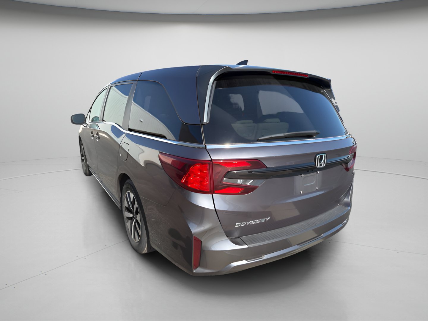 Used 2025 Honda Odyssey EX-L image 12