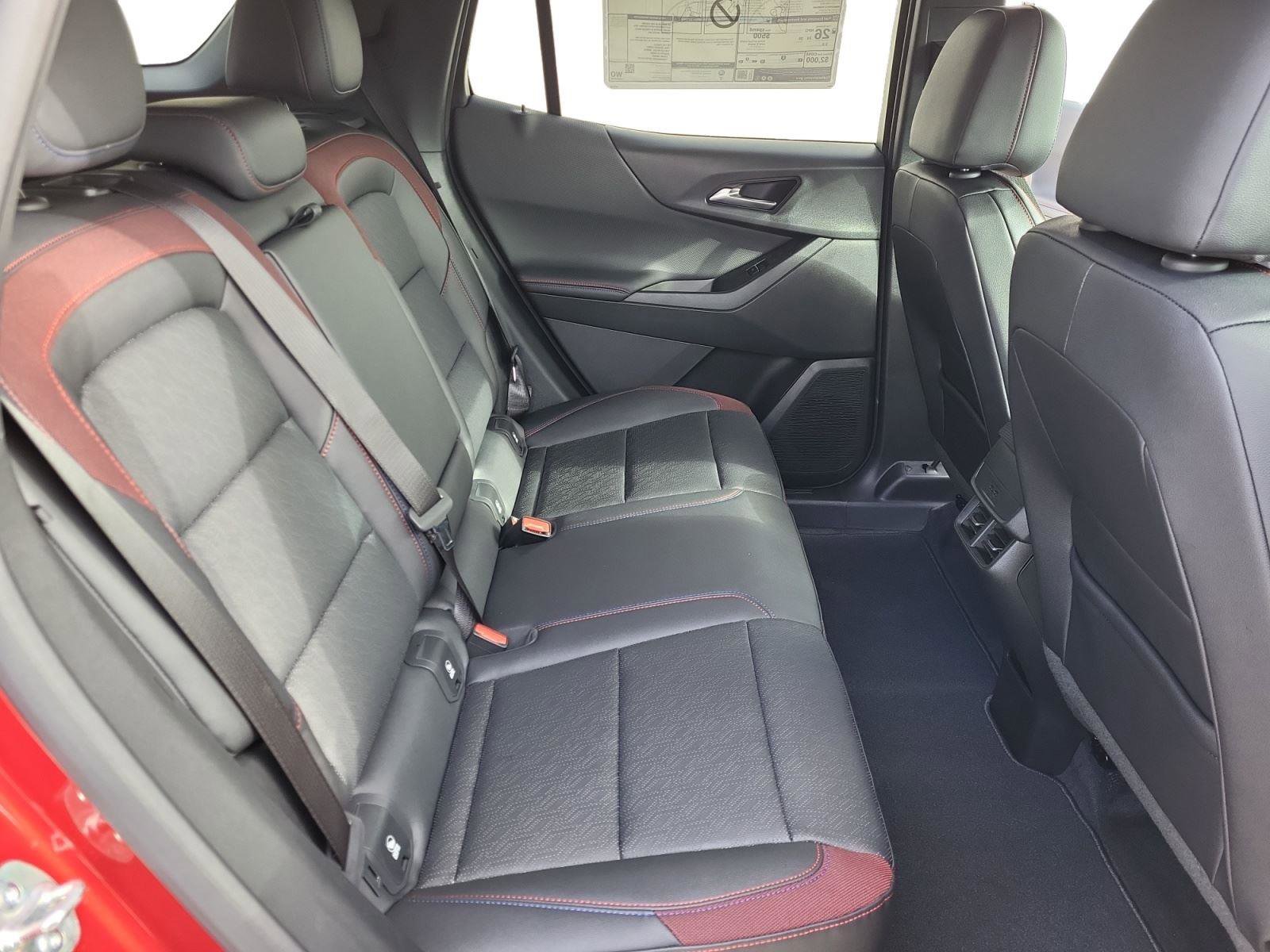 Used 2025 Chevrolet Equinox RS AWD/4WD image 20