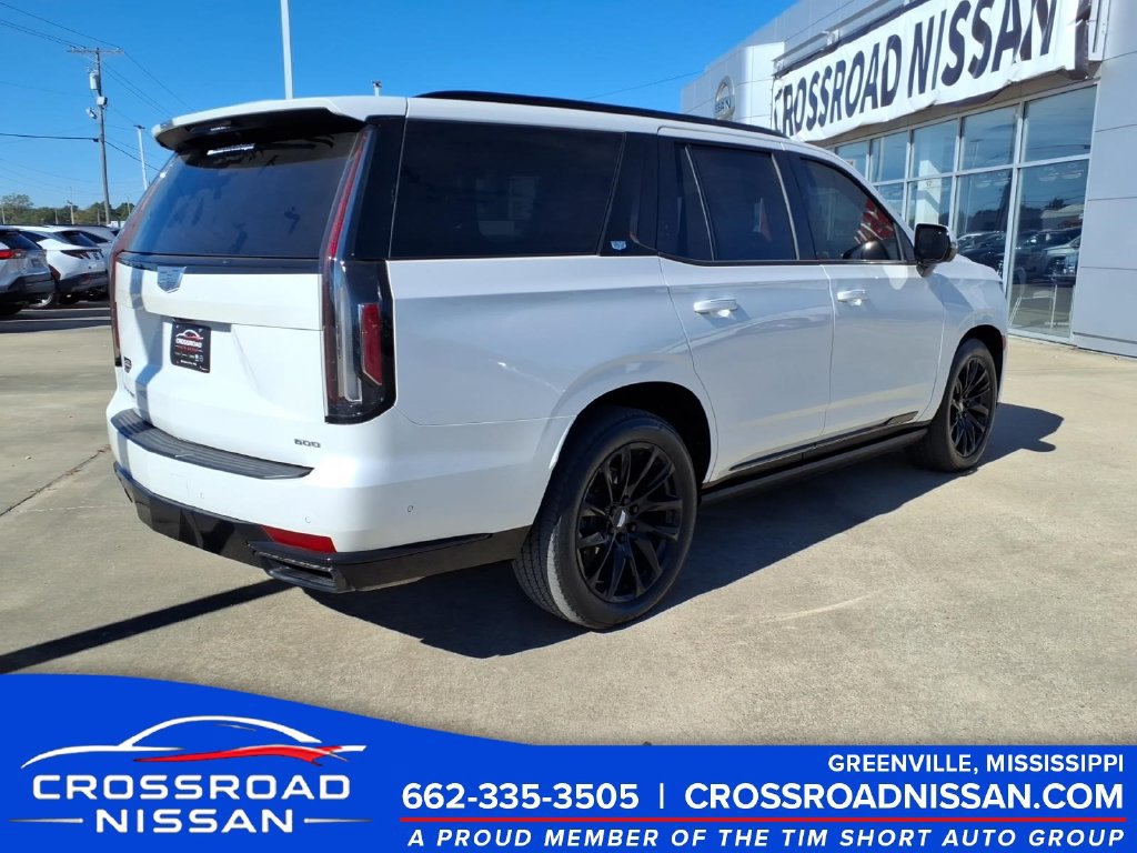 Used 2022 Cadillac Escalade Sport Platinum w/ LPO, ONYX Package AWD/4WD image 5