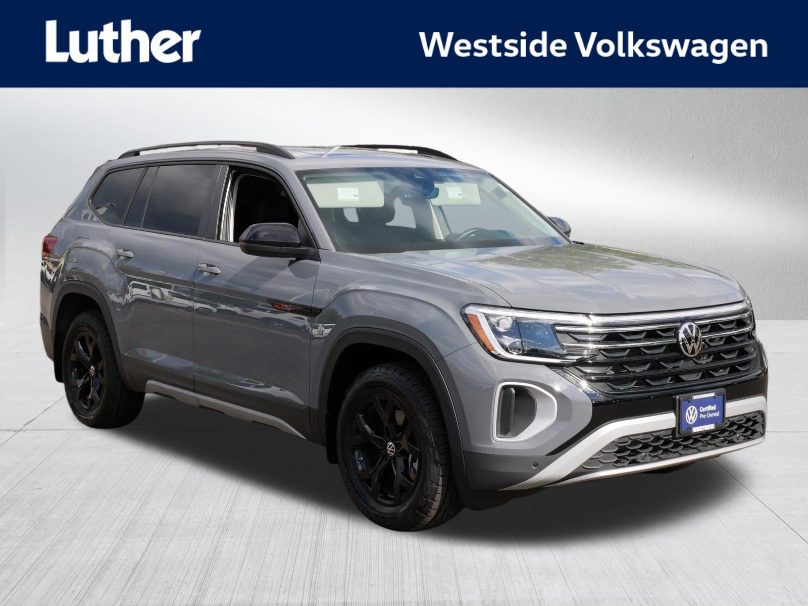 Certified 2026 Volkswagen Atlas Peak Edition AWD/4WD image 1