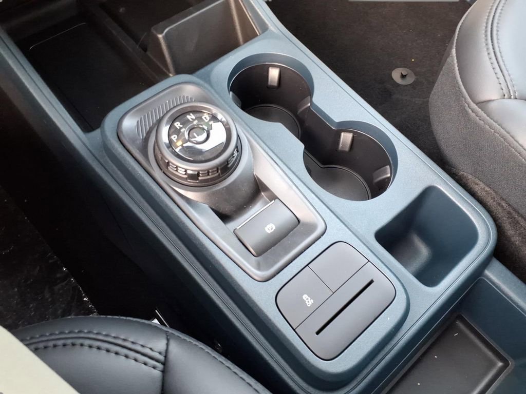 New 2026 Ford Maverick Lariat w/ Black Appearance Package image 22