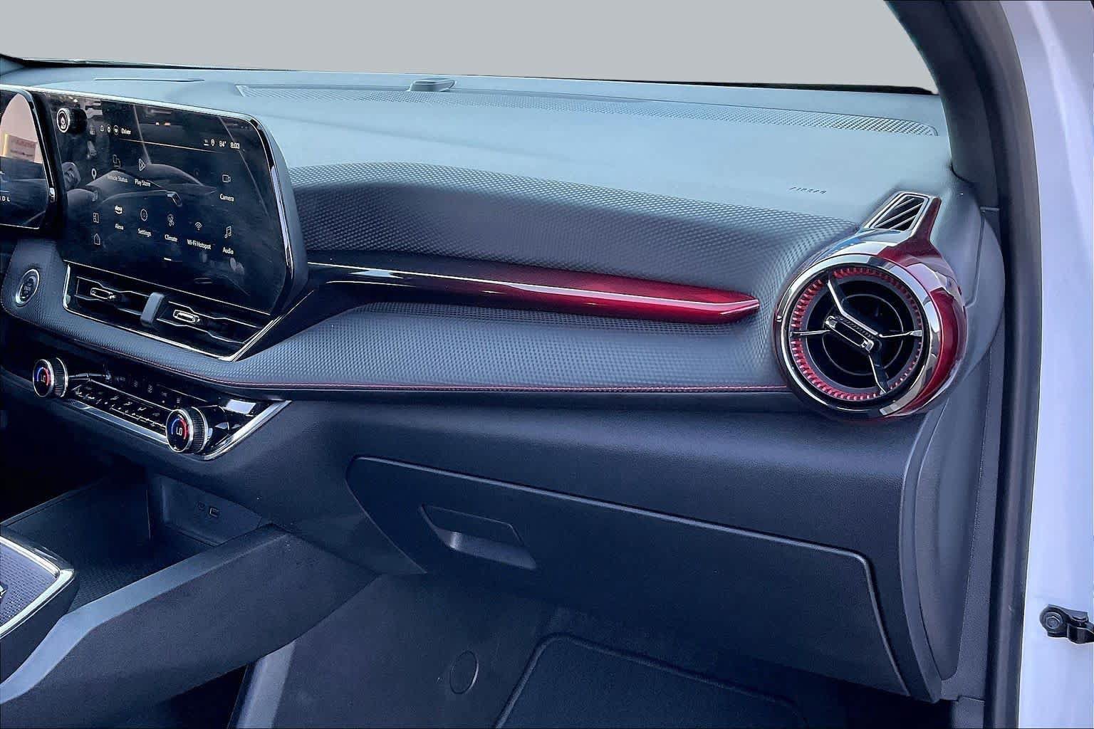 Certified 2025 Chevrolet Equinox RS w/ Safety and Technology Package AWD/4WD image 18