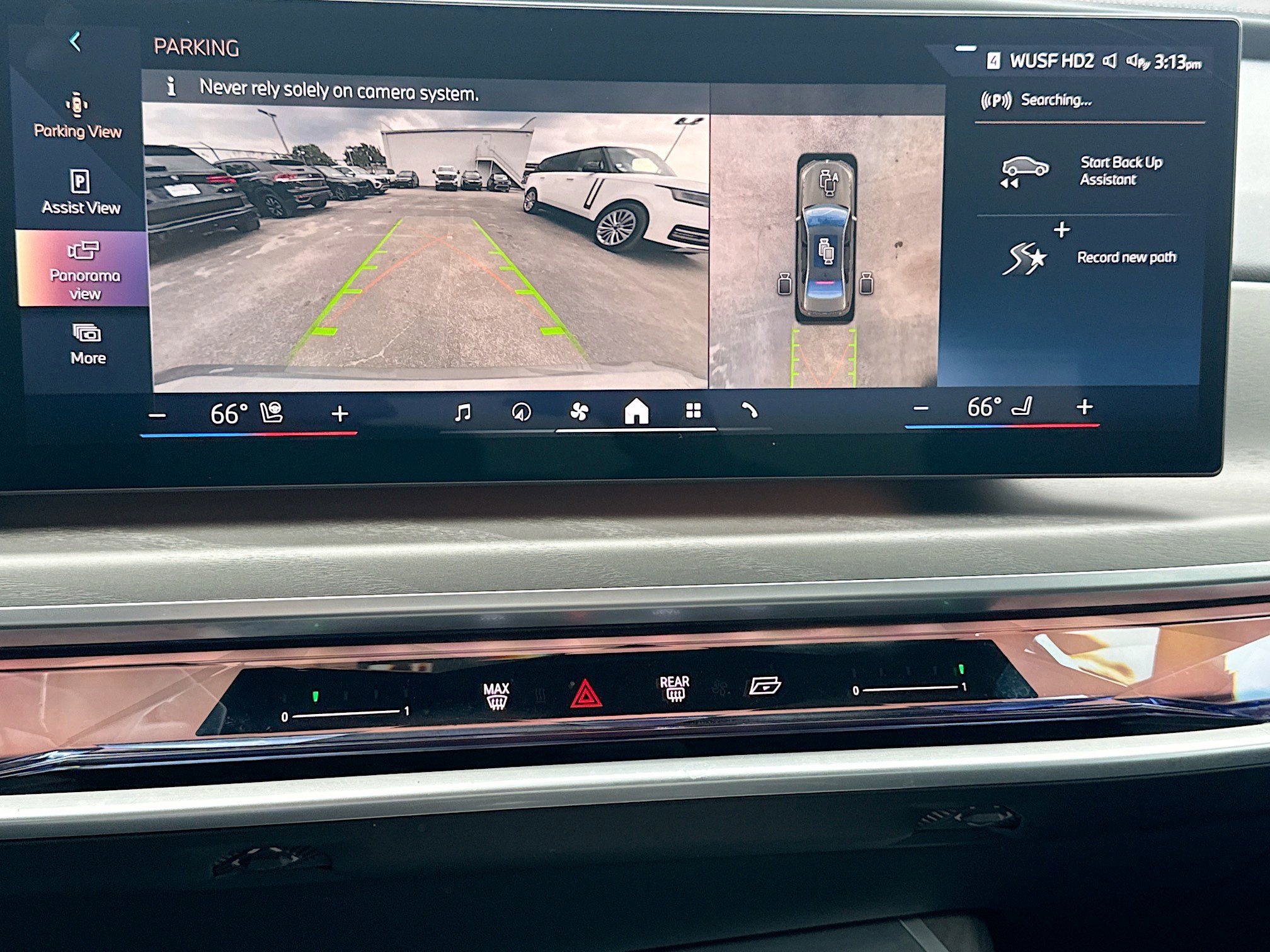 Certified 2023 BMW 740i w/ Parking Assistance Package RWD image 33