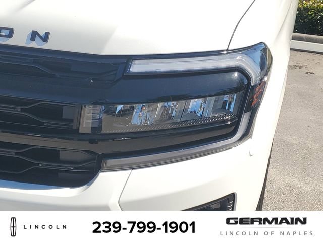 Used 2024 Ford Expedition Limited image 14