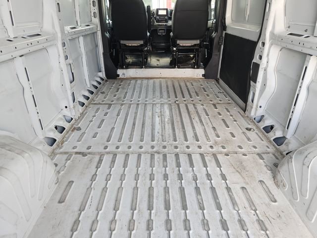 Used 2025 RAM ProMaster 2500 w/ Convenience Group image 28