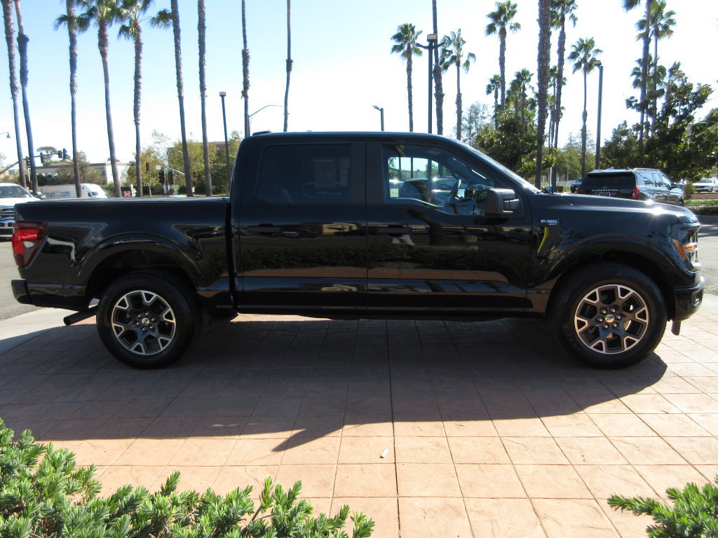 Certified 2024 Ford F150 STX RWD image 5