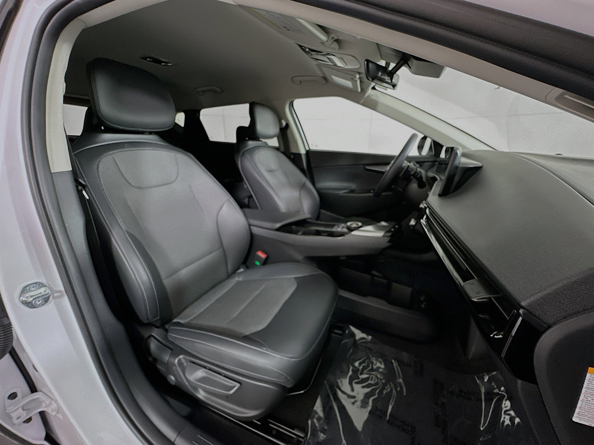 Used 2025 Kia EV6 Light image 28