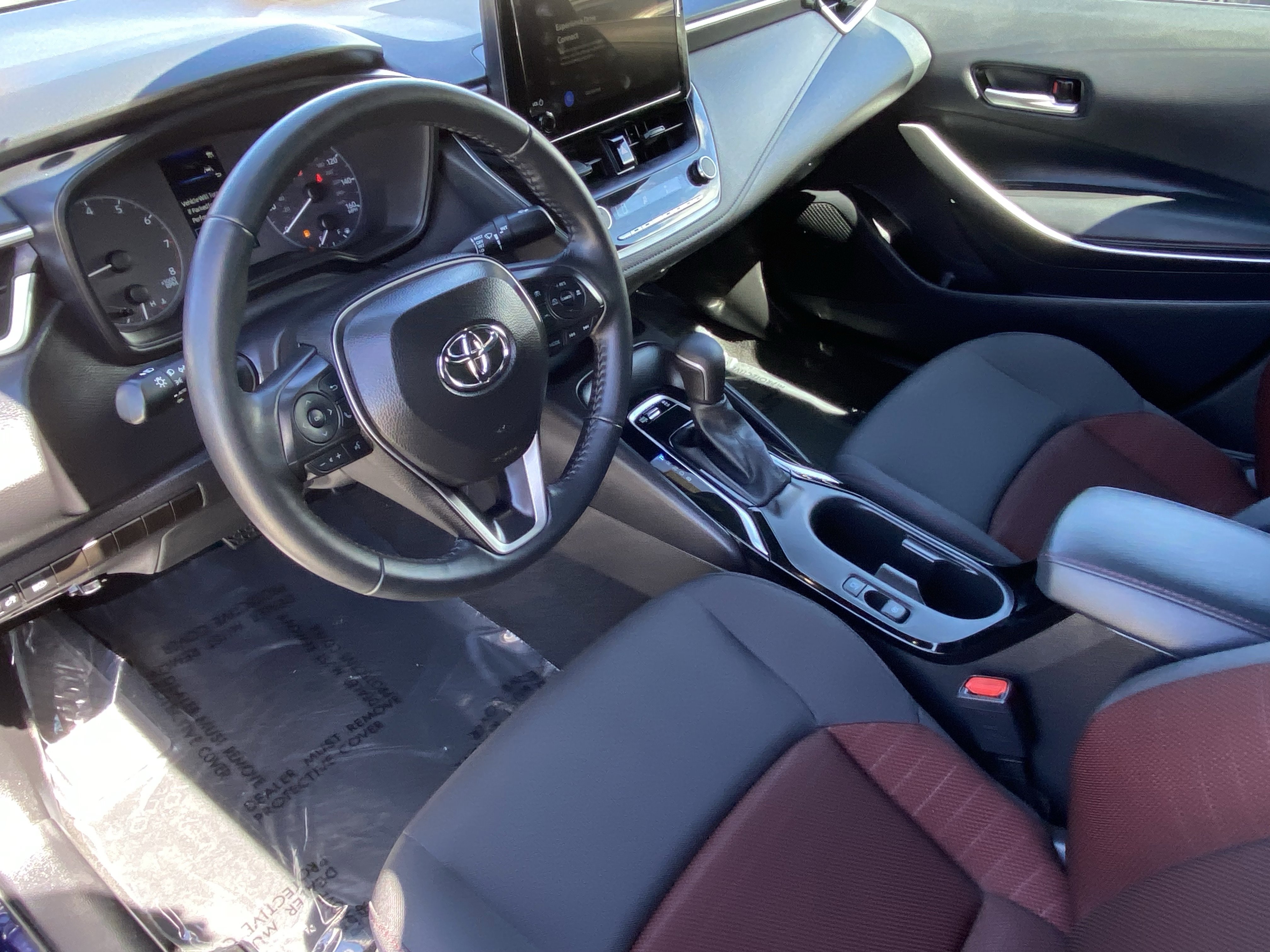 Certified 2025 Toyota Corolla SE FWD image 25