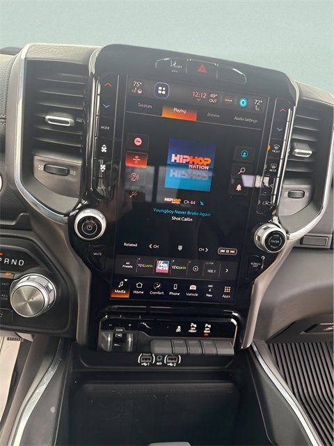 Used 2025 RAM 1500 Laramie w/ Sport Appearance Package image 18