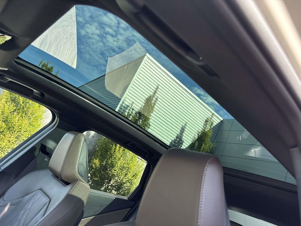 New 2026 BMW X3 M50 w/ Premium Package image 25