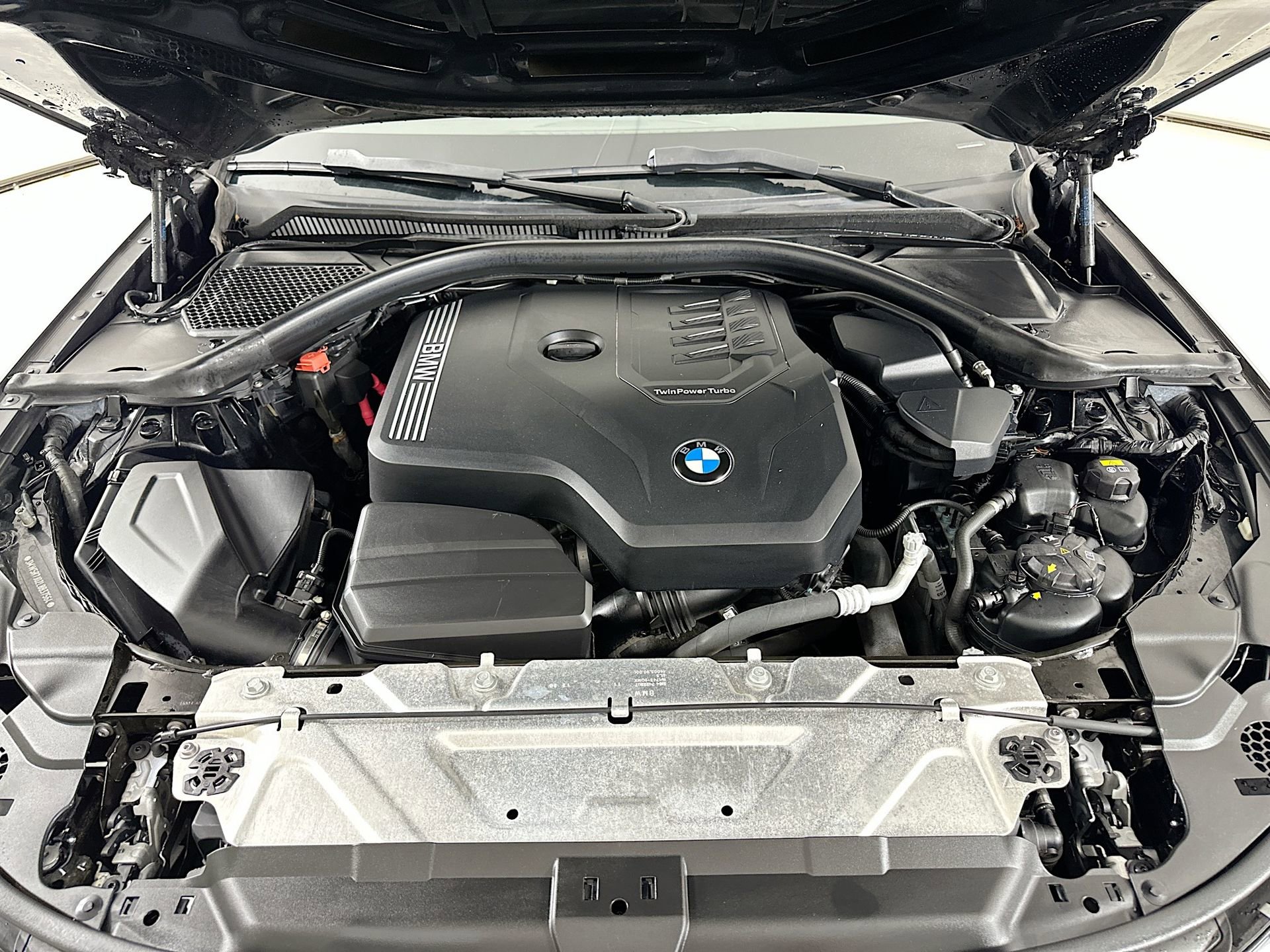 Used 2020 BMW 330i xDrive Sedan AWD/4WD image 32