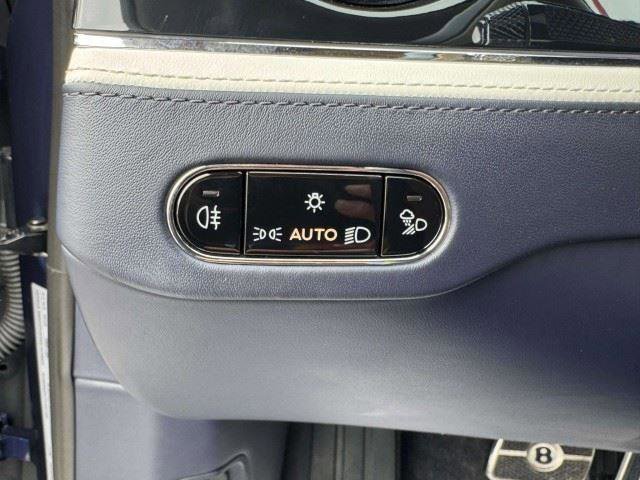 Used 2023 Bentley Flying Spur W12 AWD/4WD image 23