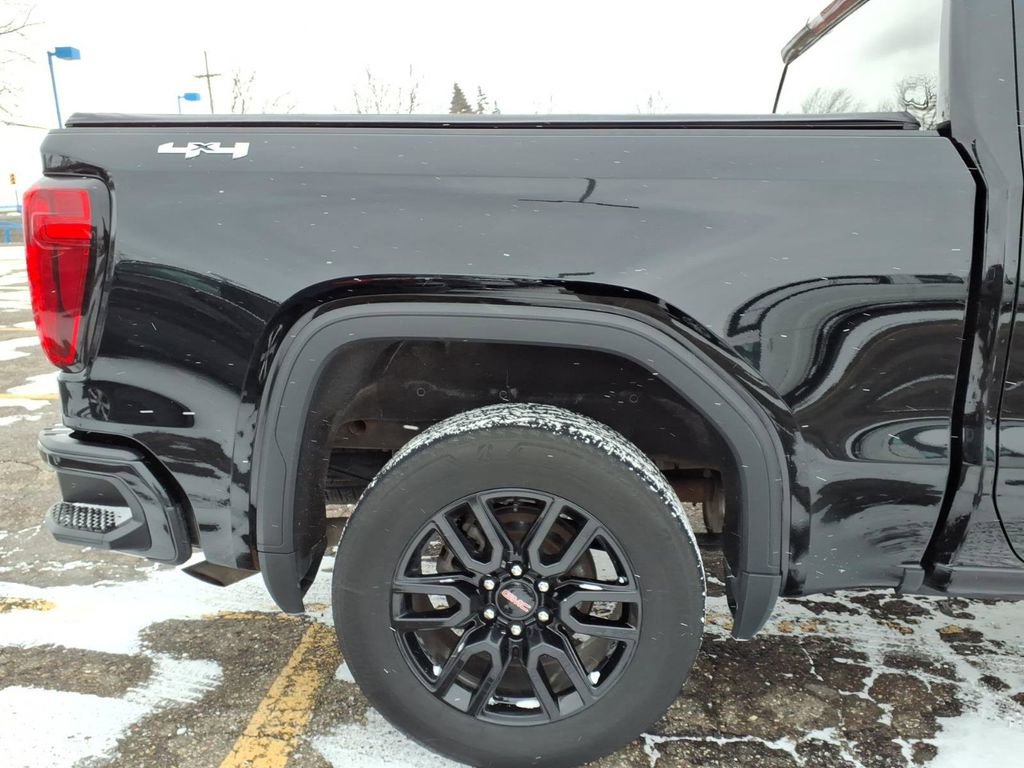 Used 2022 GMC Sierra 1500 Elevation image 25
