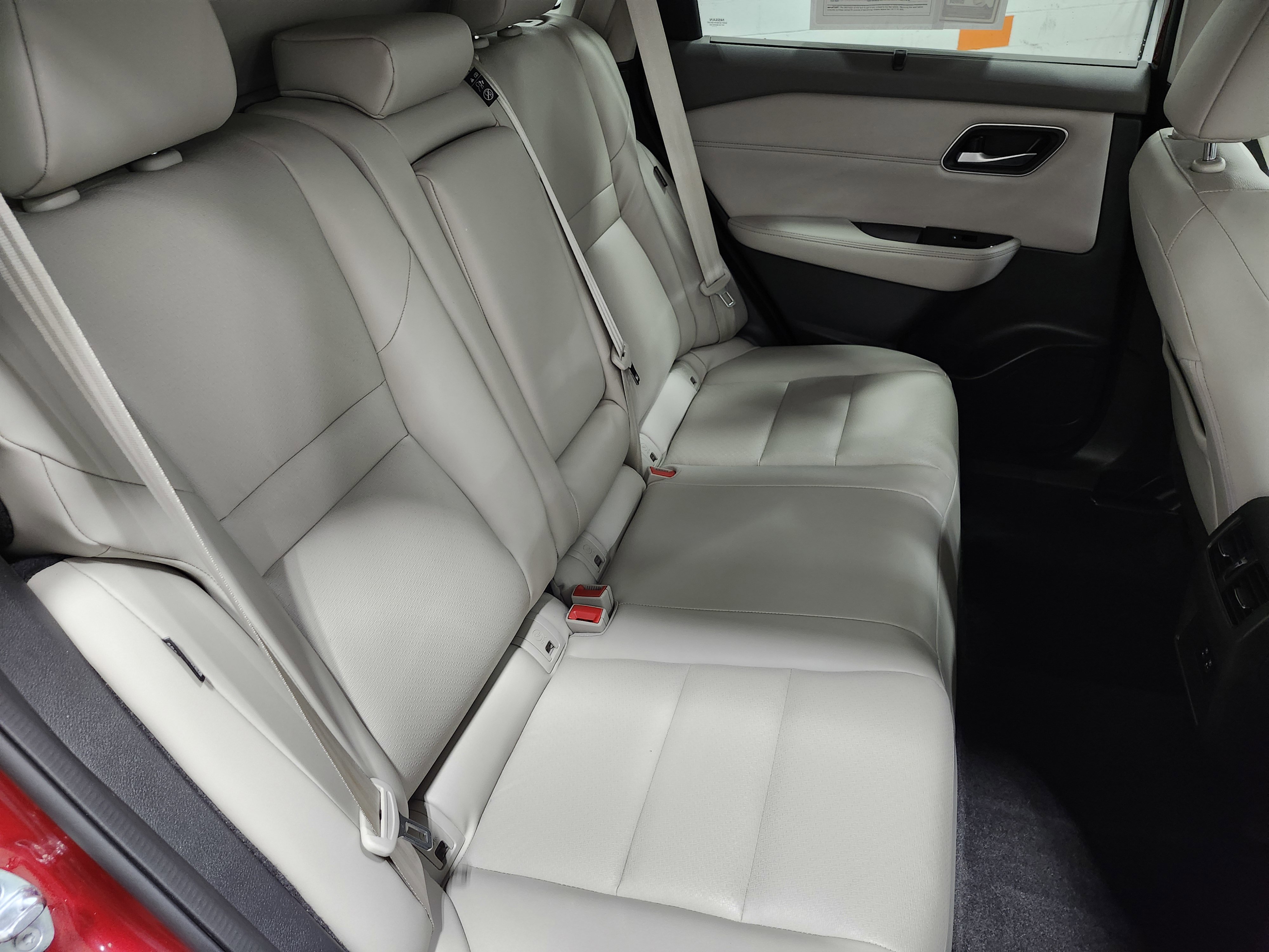 Used 2021 Nissan Rogue SV w/ Premium Package image 21