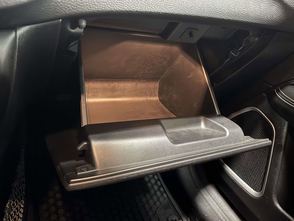 Used 2020 Jeep Compass Latitude w/ Popular Equipment Group image 28