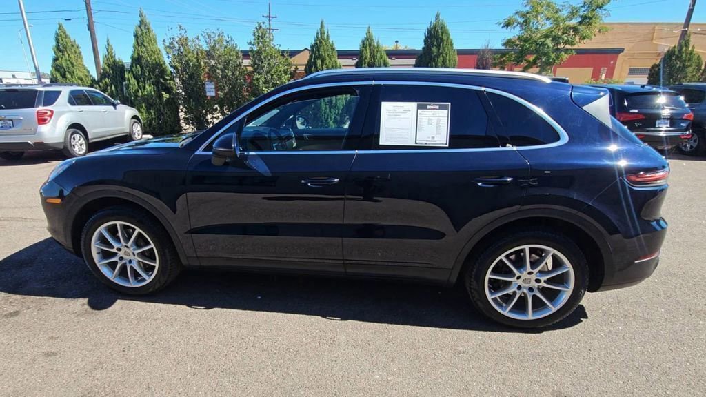 Used 2020 Porsche Cayenne image 5