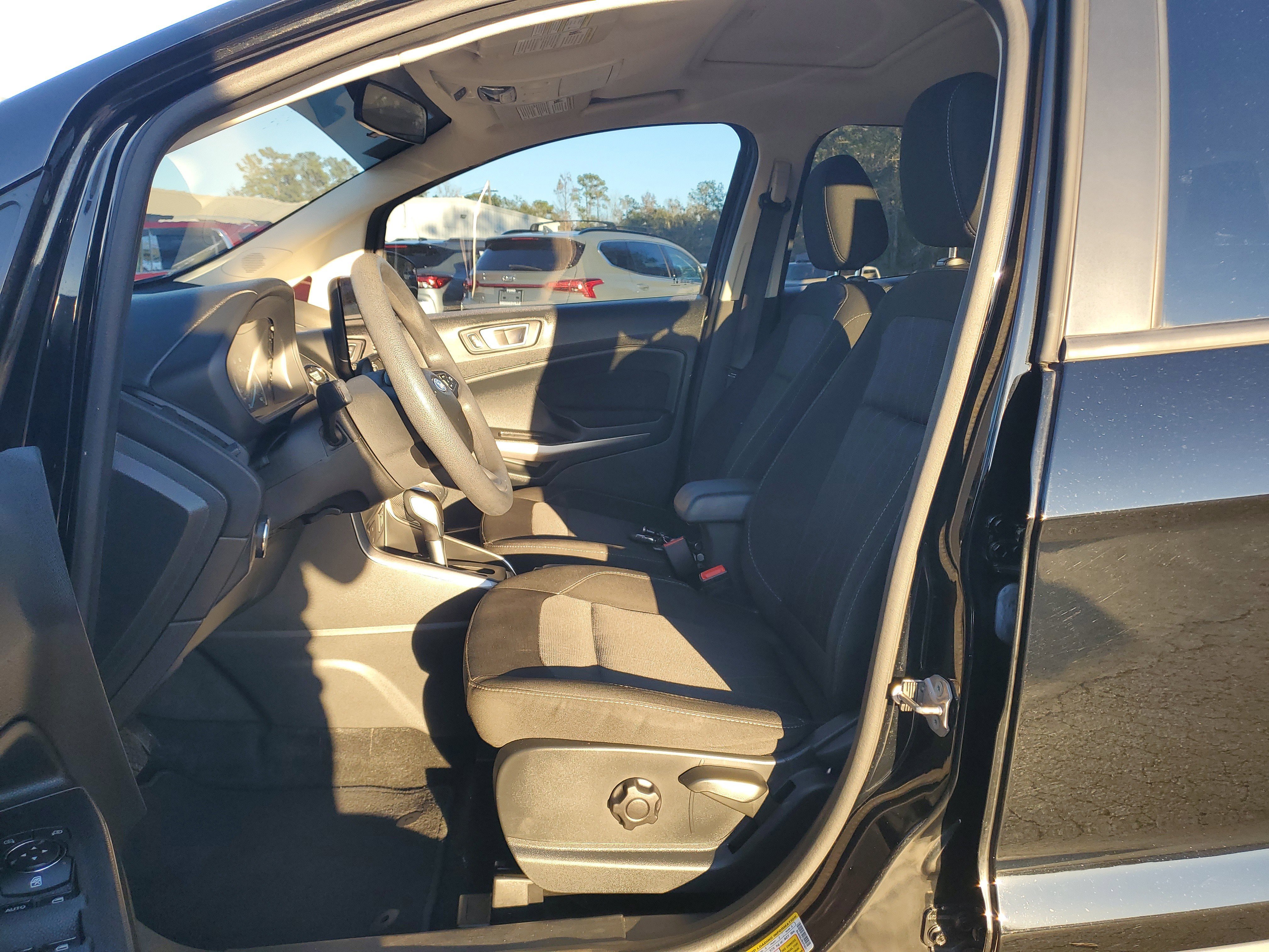 Used 2022 Ford EcoSport SE image 18