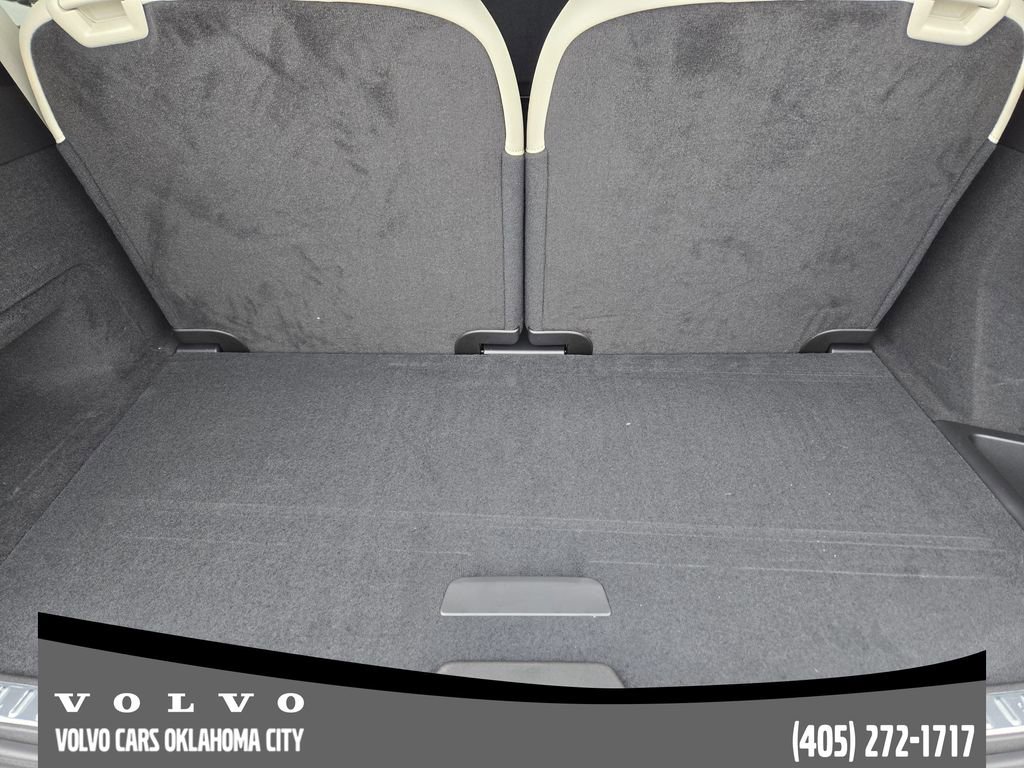 Used 2026 Volvo XC90 B6 Ultra image 32