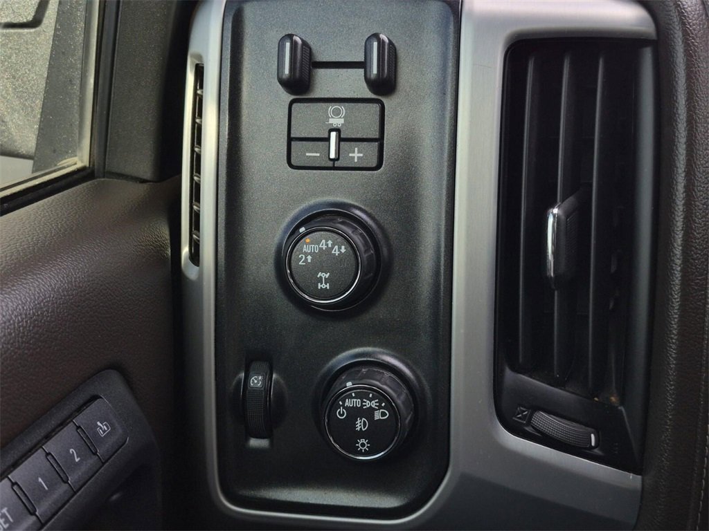 Used 2018 GMC Sierra 1500 SLT image 29