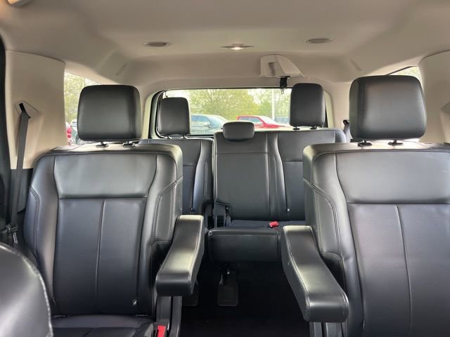 Used 2022 Ford Expedition XLT image 26