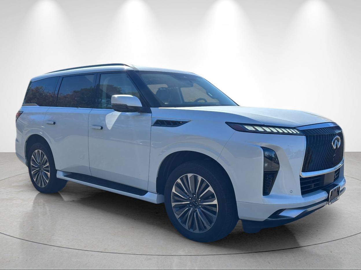 Used 2025 INFINITI QX80 Luxe AWD/4WD image 7