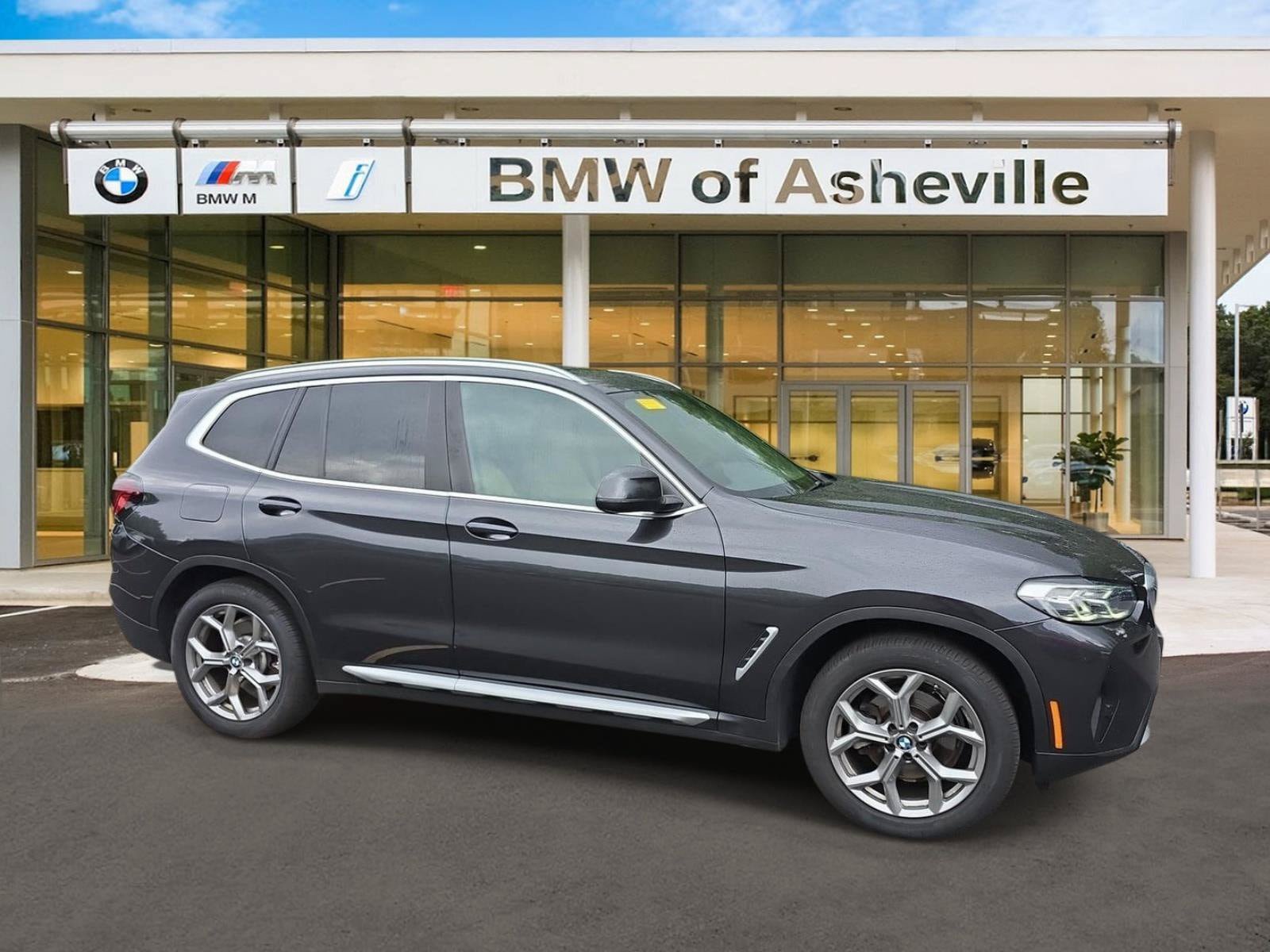 Used 2022 BMW X3 xDrive30i w/ Convenience Package AWD/4WD image 1