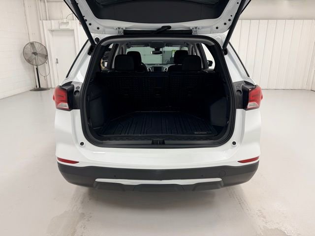 Certified 2024 Chevrolet Equinox LT w/ LPO, Floor Liner Package FWD image 24