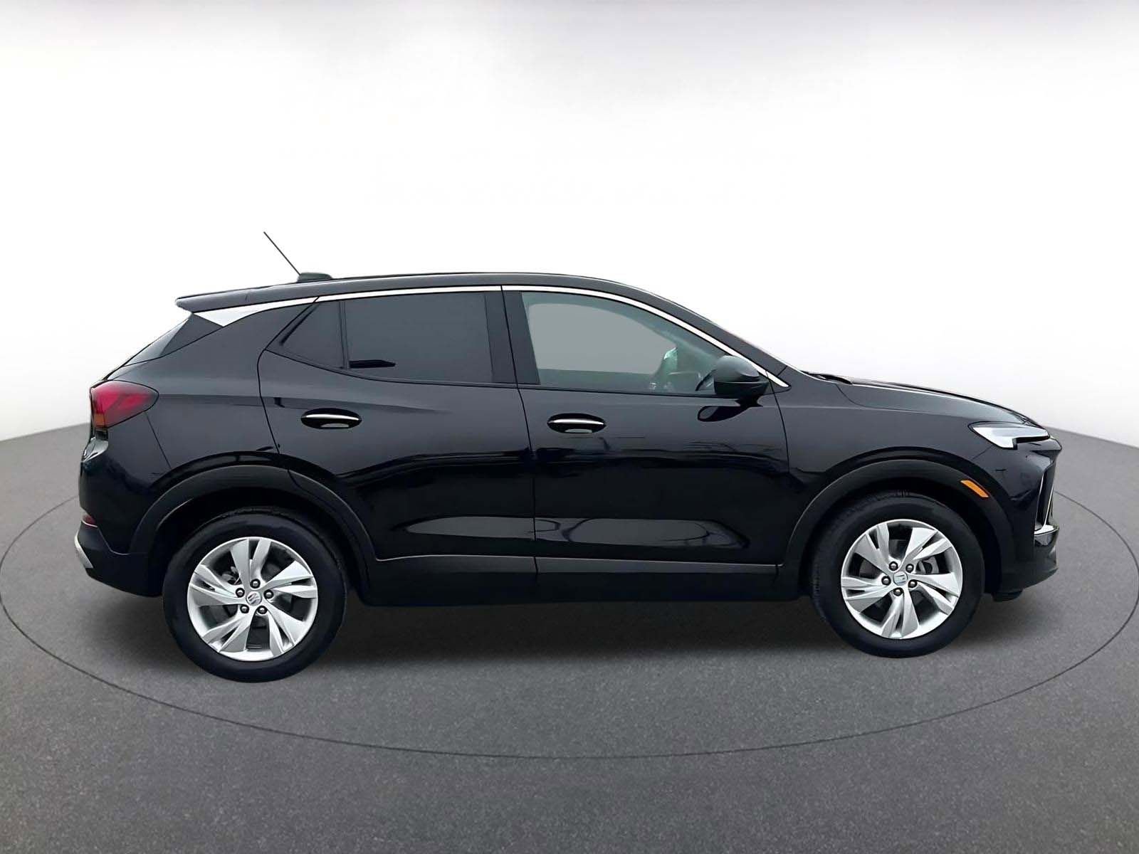 Used 2025 Buick Encore GX Preferred image 16