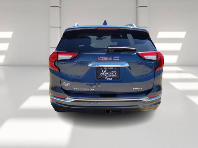 Used 2024 GMC Terrain Denali w/ Denali Premium Package image 6