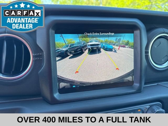 Used 2023 Jeep Wrangler Unlimited Sahara AWD/4WD image 12