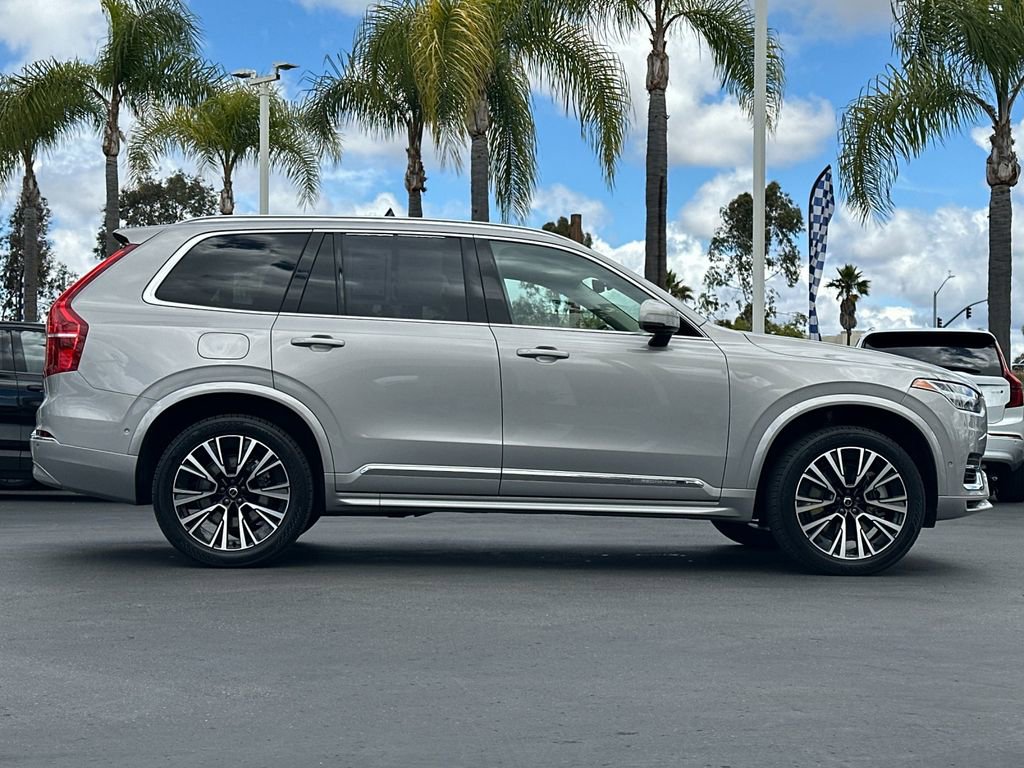 Certified 2024 Volvo XC90 T8 Plus AWD/4WD image 6