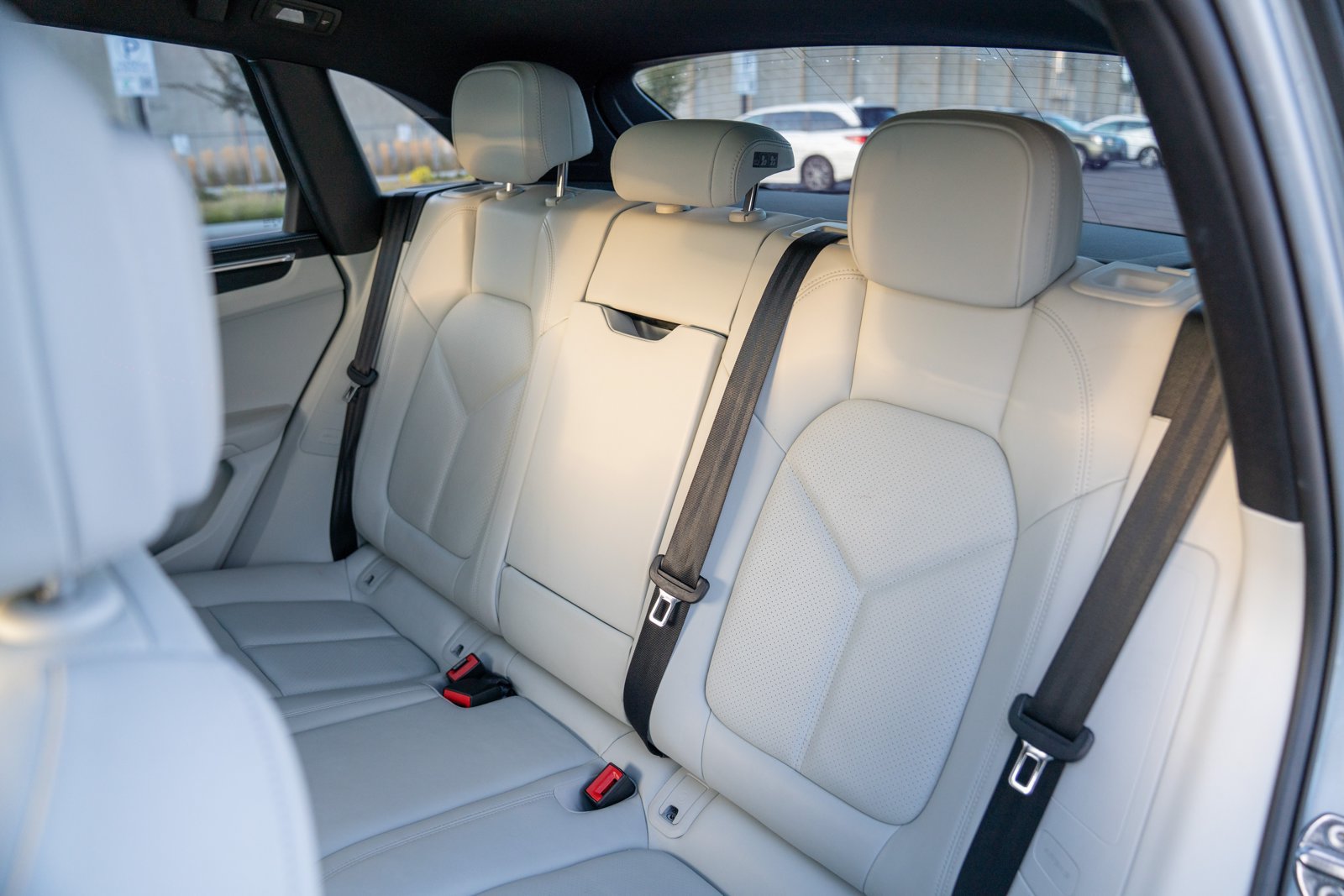 Certified 2023 Porsche Macan GTS AWD/4WD image 24