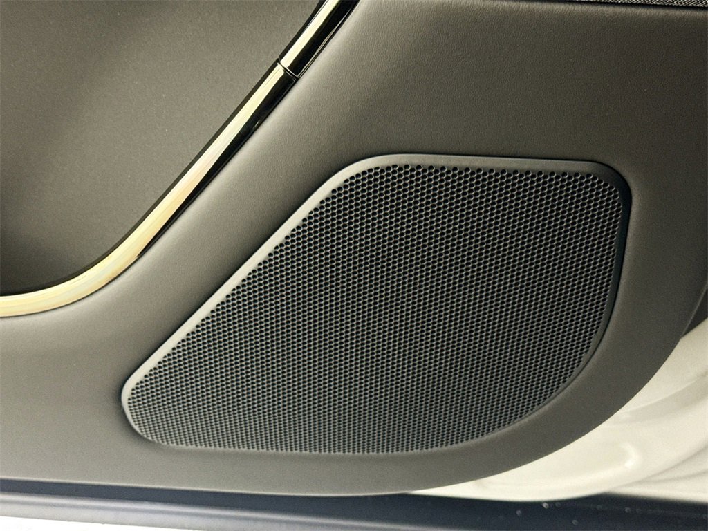 New 2025 Land Rover Range Rover Sport Autobiography image 18