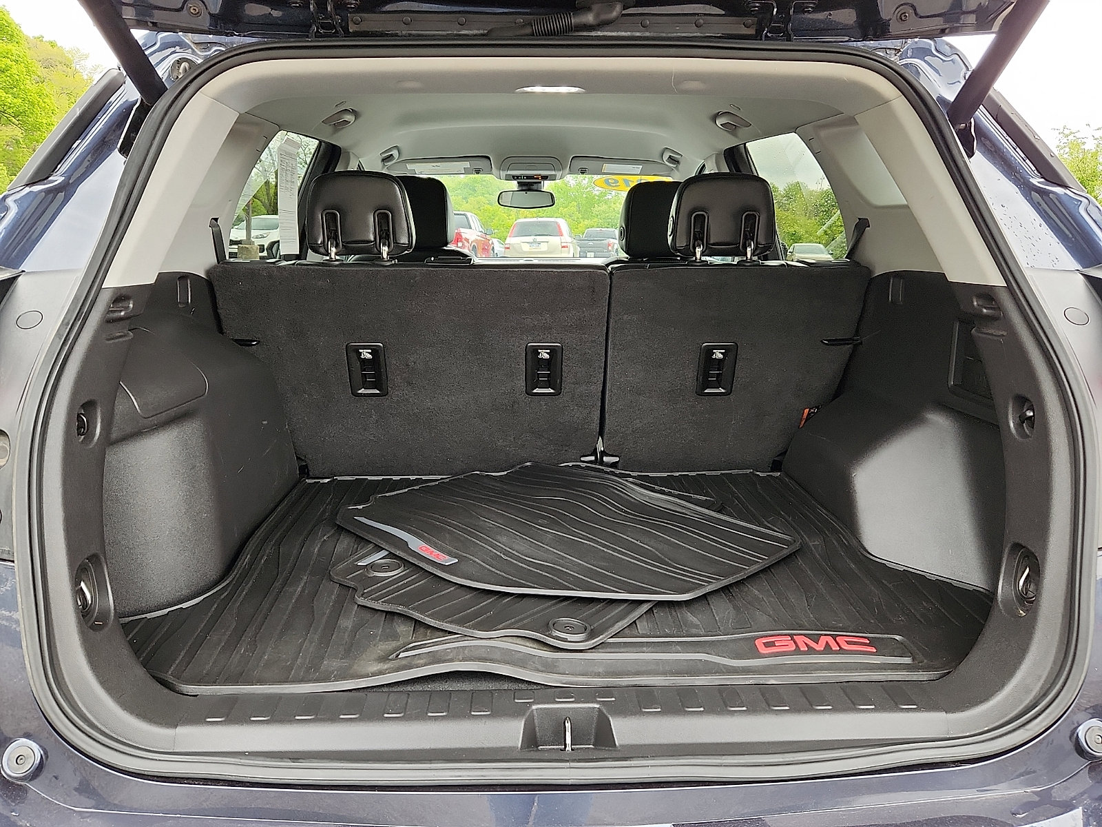 Used 2019 GMC Terrain SLT w/ Preferred Package AWD/4WD image 29