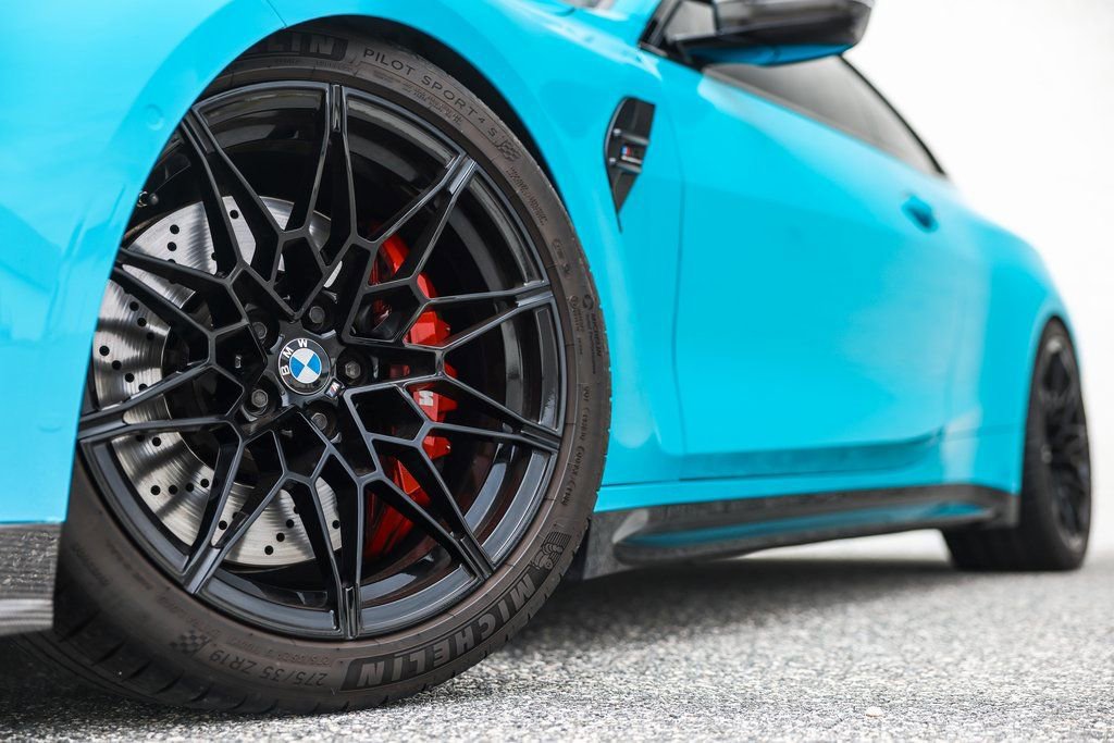 Used 2022 BMW M4 Competition w/ M Carbon Exterior Package image 12