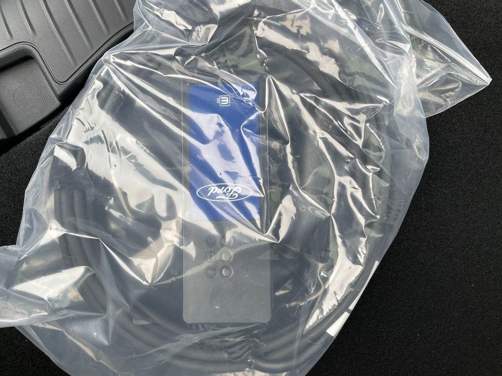 New 2026 Ford Escape SE FWD image 22