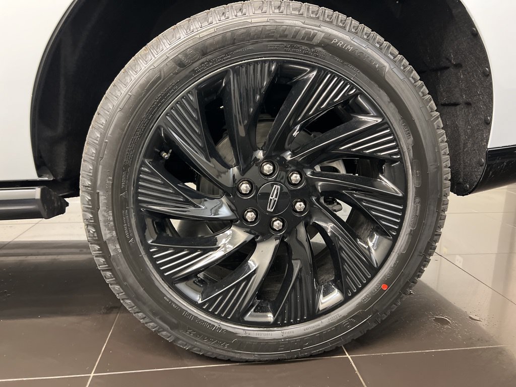 New 2026 Lincoln Navigator Reserve w/ Jet Appearance Package AWD/4WD image 7