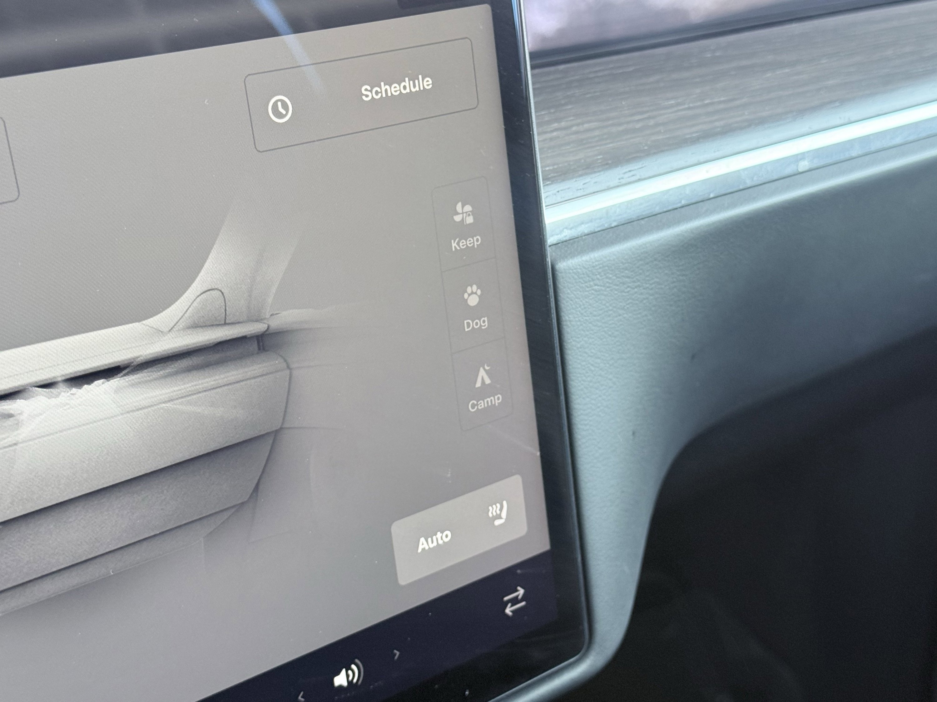 Used 2023 Tesla Model X image 88