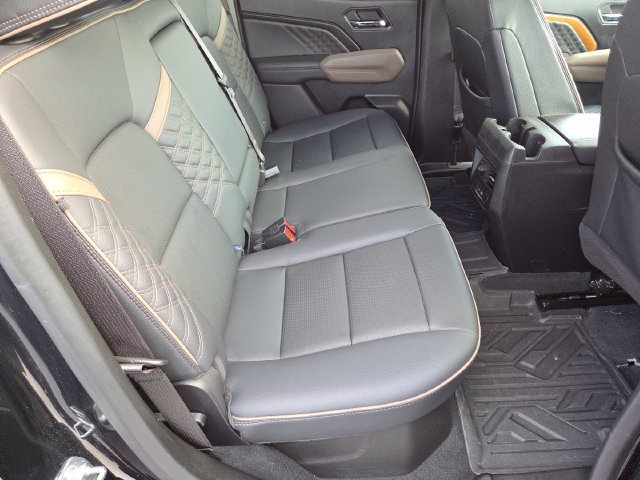 Used 2024 GMC Canyon Denali w/ LPO, Denali Black Edition AWD/4WD image 22