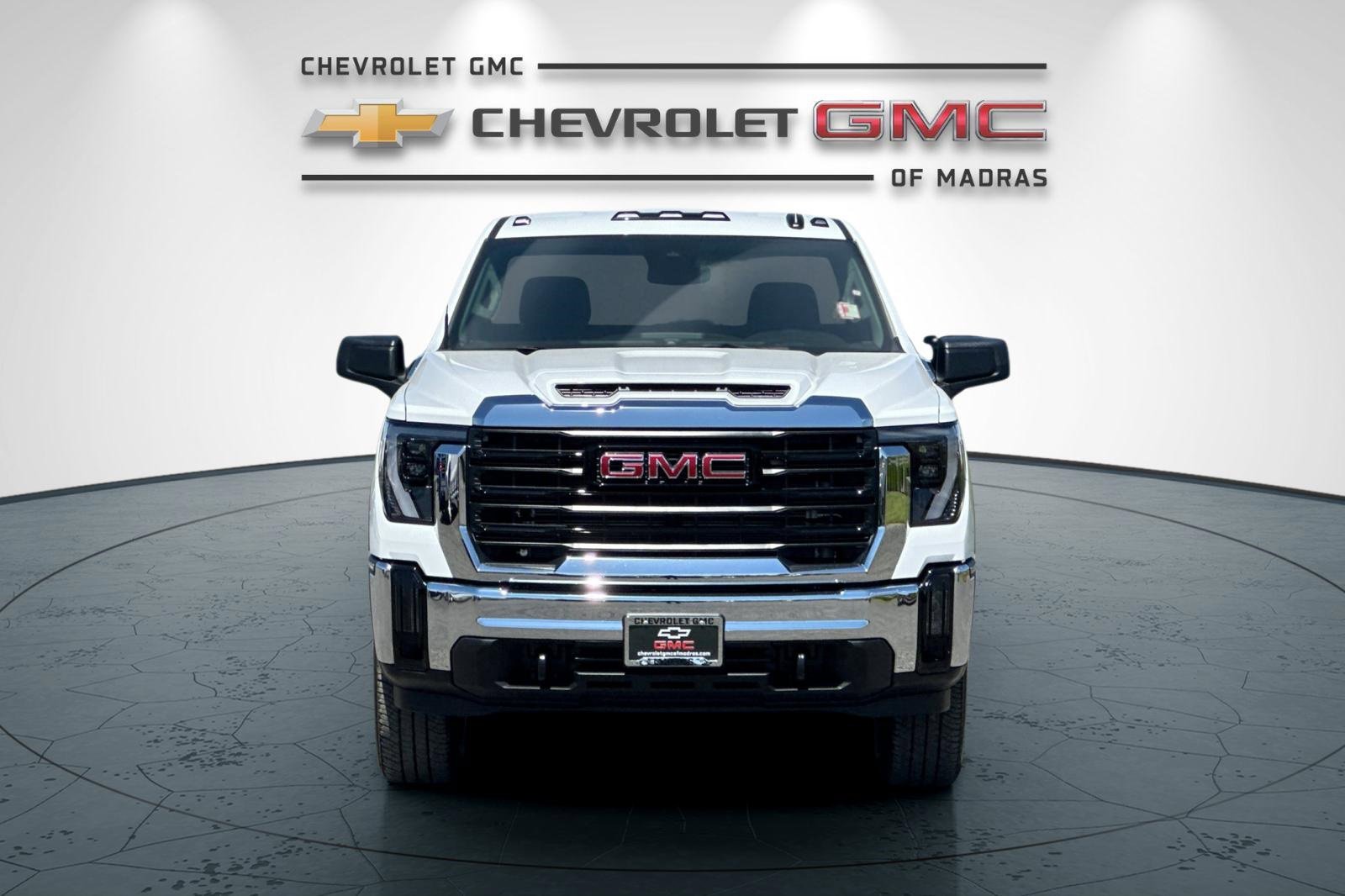 New 2025 GMC Sierra 3500 Pro image 8