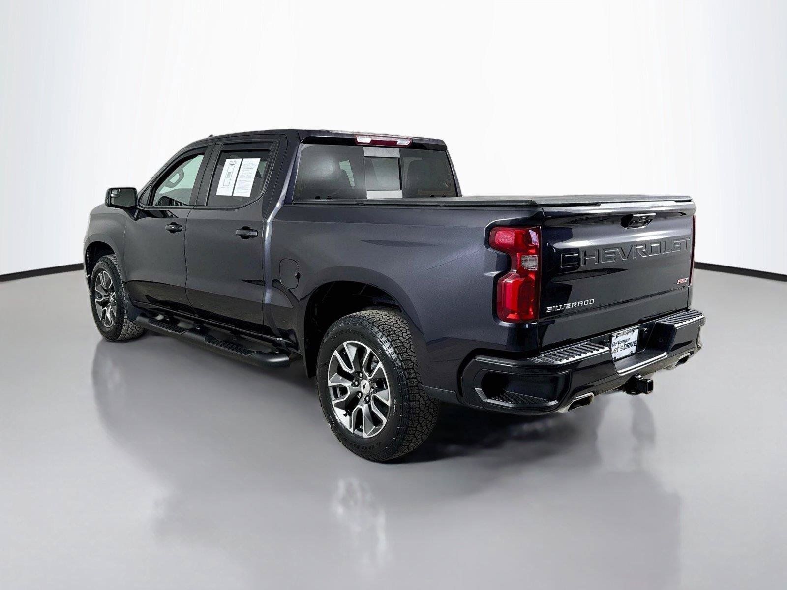 Used 2023 Chevrolet Silverado 1500 RST w/ Convenience Package II AWD/4WD image 10