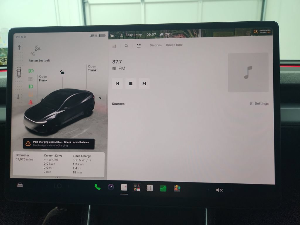 Used 2026 Tesla Model Y AWD image 25