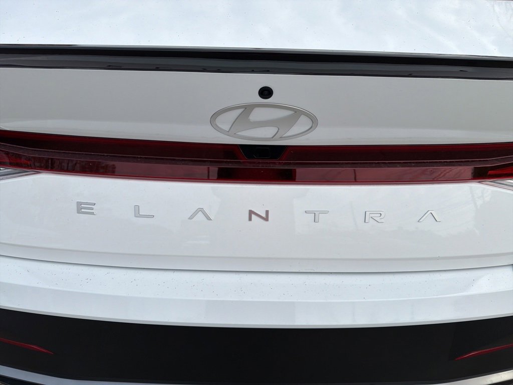 New 2026 Hyundai Elantra Sport image 10