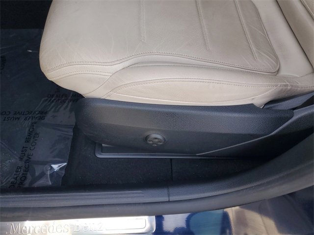 Used 2024 Mercedes-Benz GLC 300 4MATIC image 14