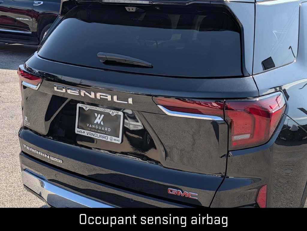 New 2027 GMC Terrain Denali w/ LPO, Floor Liner Package AWD/4WD image 7