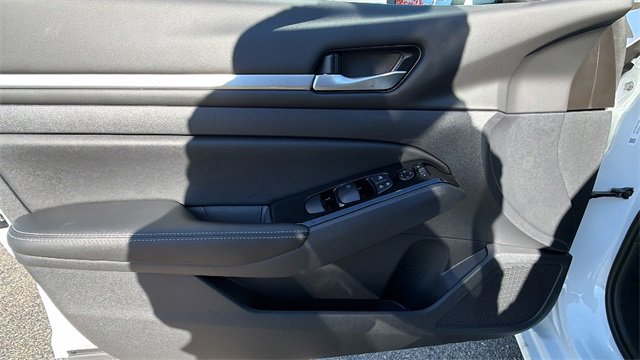 Used 2025 Nissan Altima 2.5 SL image 19