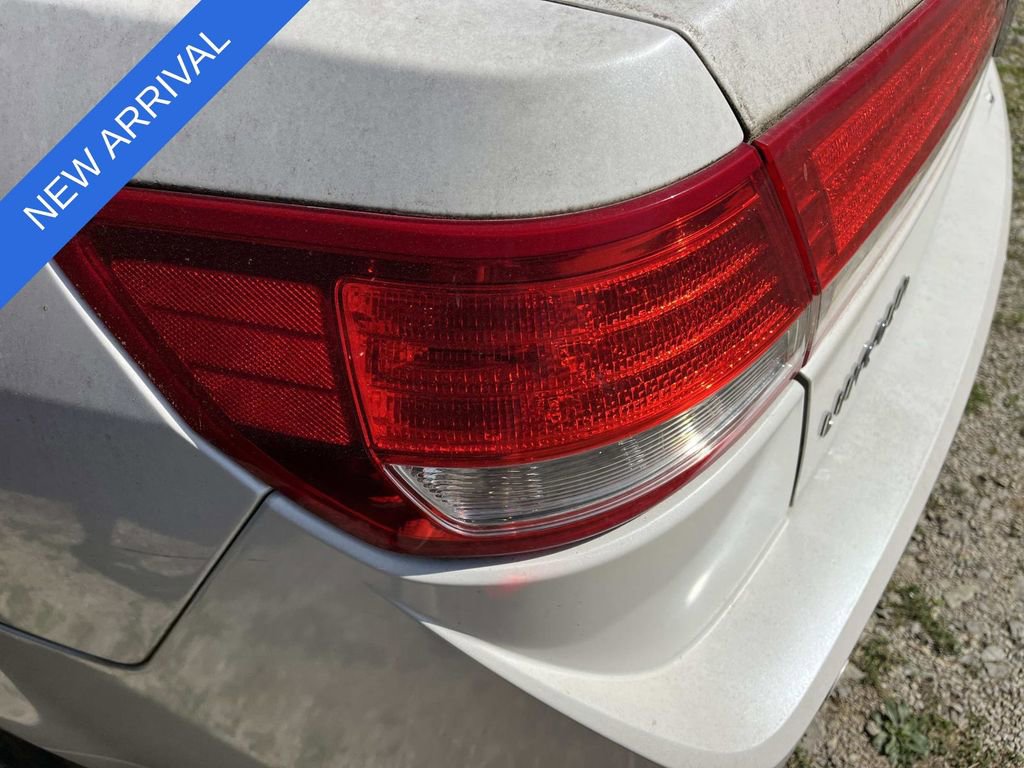 Used 2011 Lincoln MKZ Hybrid image 8